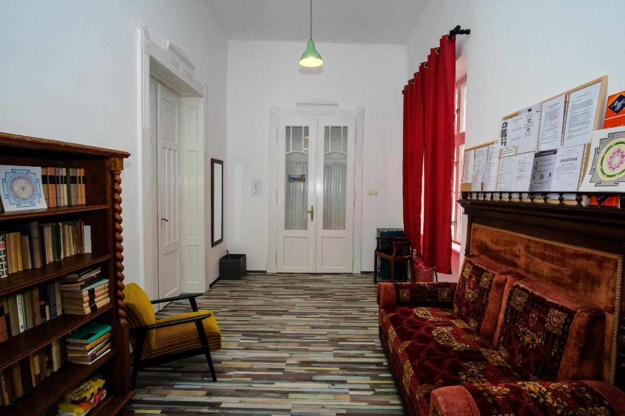 Apartamento Szorcsik Ház 1913 Senta Exterior foto
